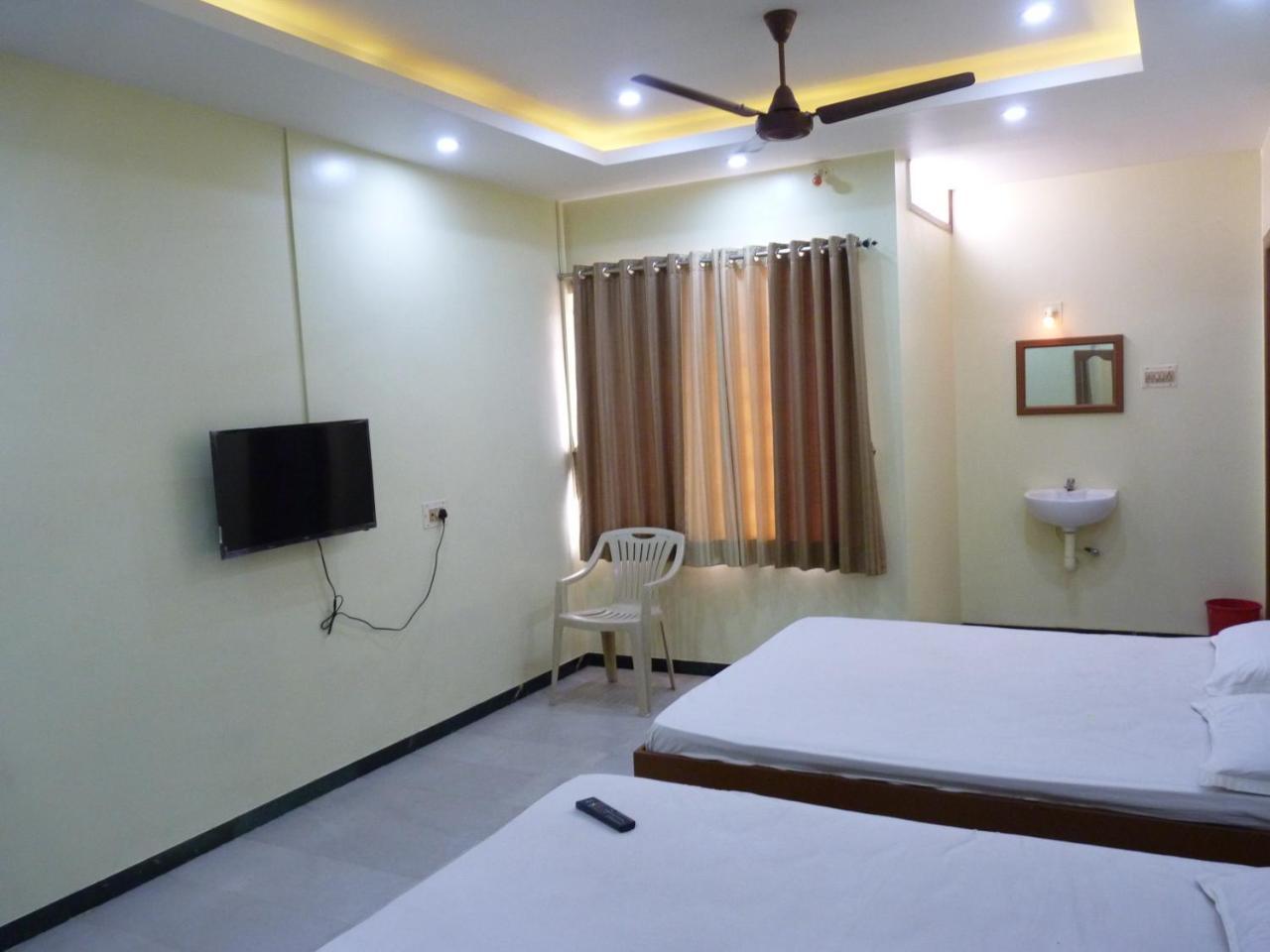 Nanda Lodge Mettuppalaiyam  Экстерьер фото
